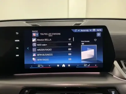 Photo 11 BMW X2  i eDrive20 204ch