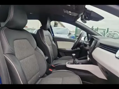 Photo 9 Renault Clio  1.5 Blue dCi 100ch Intens -21N