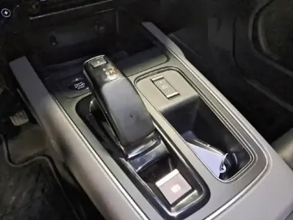 Photo 13 Citroën C5 aircross  Hybrid 225ch Feel e-EAT8