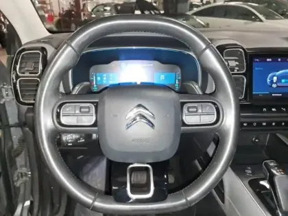Photo 11 Citroën C5 aircross  Hybrid 225ch Feel e-EAT8
