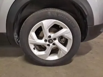 Photo 10 Citroën C5 aircross  Hybrid 225ch Feel e-EAT8