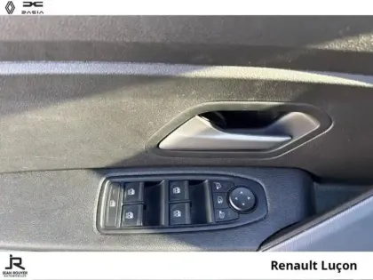 Photo 13 Dacia Duster  1.6 hybrid 140ch Journey