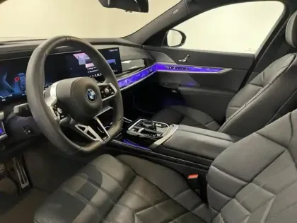 Photo 6 BMW Serie 7 Série 7 750eA xDrive 489ch M Sport