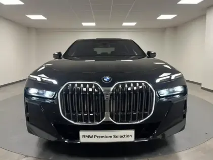 Photo 1 BMW Serie 7 Série 7 750eA xDrive 489ch M Sport