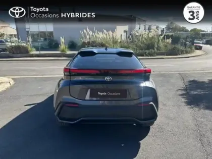 Photo 11 Toyota C-HR  1.8 Hybride 140ch Design Pack Confort