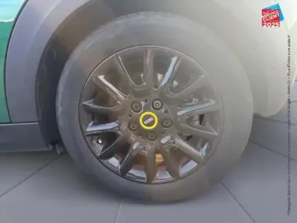 Photo 9 Mini Mini  Cooper SE 184ch Edition Premium BVA 5CV Siege chauf Camera