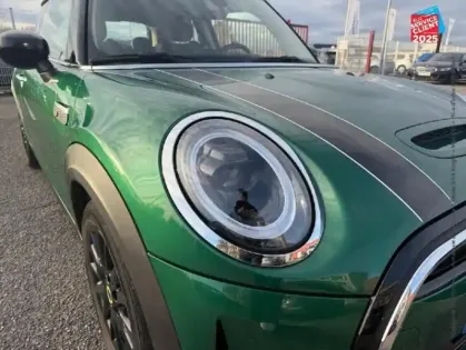 Photo 12 Mini Mini  Cooper SE 184ch Edition Premium BVA 5CV Siege chauf Camera