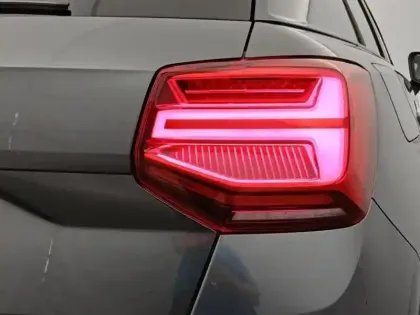 Photo 9 Audi Q2  35 TFSI 150ch S line Plus S tronic 7