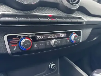 Photo 29 Audi Q2  35 TFSI 150ch S line Plus S tronic 7