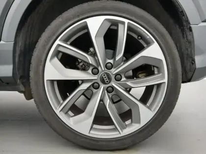 Photo 10 Audi Q2  35 TFSI 150ch S line Plus S tronic 7