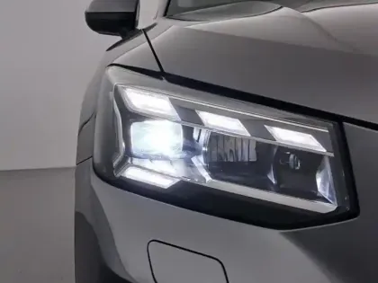 Photo 8 Audi Q2  35 TFSI 150ch S line Plus S tronic 7