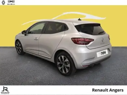 Photo 10 Renault Clio  1.5 Blue dCi 100ch Evolution