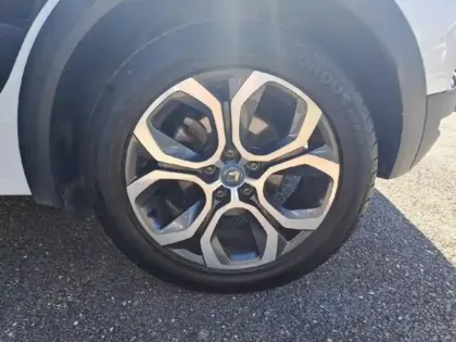 Photo 7 Renault Captur  1.6 E-Tech hybride rechargeable 160ch Intens -21