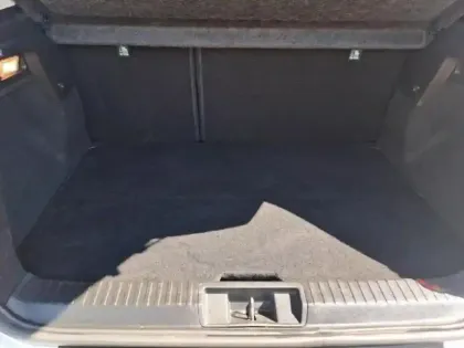 Photo 5 Renault Captur  1.6 E-Tech hybride rechargeable 160ch Intens -21