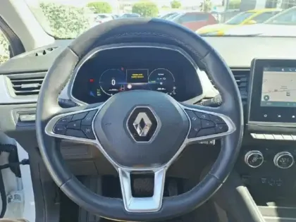 Photo 11 Renault Captur  1.6 E-Tech hybride rechargeable 160ch Intens -21