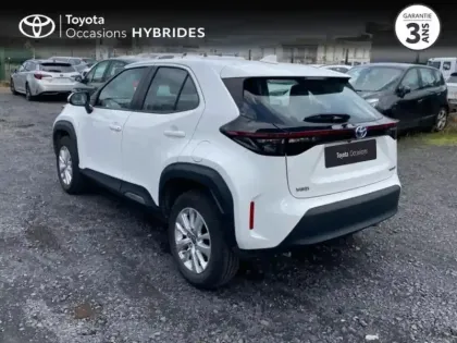 Photo 1 Toyota Yaris  Cross 116h Dynamic Business + Programme Beyond Zero Academy MY22