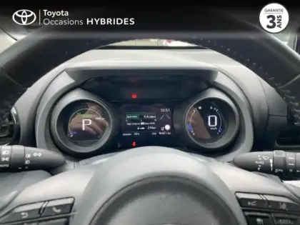 Photo 13 Toyota Yaris  Cross 116h Dynamic Business + Programme Beyond Zero Academy MY22