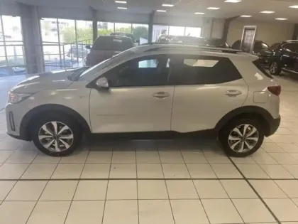 Photo 7 Kia Stonic  1.0 T-GDi 100ch Active DCT7