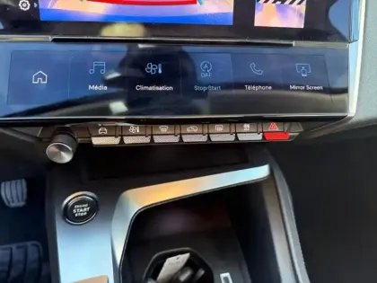 Photo 12 Peugeot 308  SW 1.2 PureTech 130ch S&S Allure