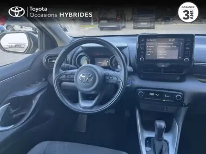 Photo 8 Toyota Yaris  116h Design 5p MY22