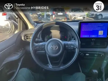 Photo 8 Toyota Yaris  116h Design 5p MY22