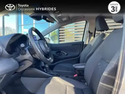 Photo 10 Toyota Yaris  116h Design 5p MY22