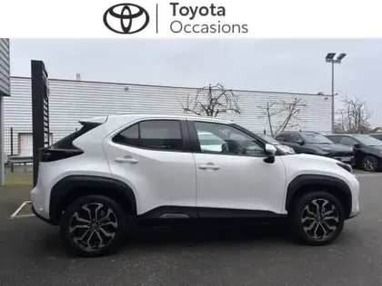 Photo 2 Toyota Yaris  Cross 116h Design CARGO