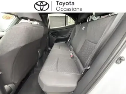 Photo 13 Toyota Yaris  Cross 116h Design CARGO