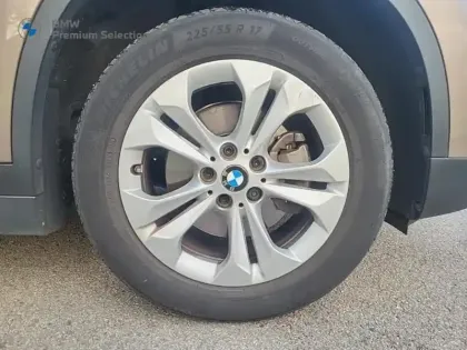 Photo 7 BMW X1  sDrive18d 150ch Lounge Euro6d-T