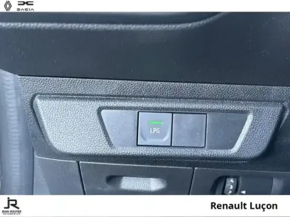 Photo 14 Dacia Sandero  1.0 ECO-G 100ch Stepway Extreme +