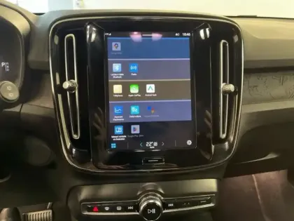 Photo 14 Volvo Xc40  Recharge 231ch Start EDT