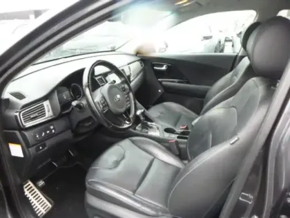 Photo 11 Kia Niro  1.6 GDi 105ch ISG + électrique 43.5ch Premium DCT6