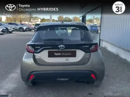 Photo 3 Toyota Yaris  116h Dynamic 5p MY22