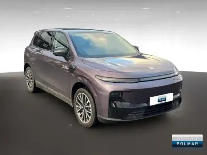 Photo 2 Leapmotor B10  BEV 218ch Pro Max 67,1 kWh Design