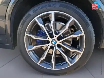 Photo 9 BMW X3  xDrive30dA 286ch M Sport Touvrant Sieges cuir GPS Camera HUD