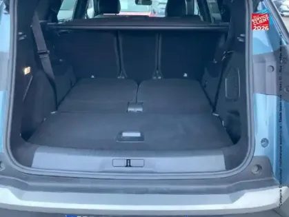 Photo 13 Peugeot 5008  Hybrid 145ch Allure e-DCS6