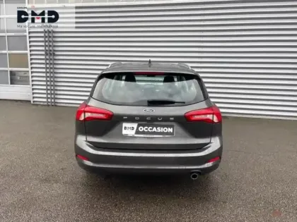 Photo 10 Ford Focus  SW 1.0 EcoBoost 125ch Titanium BVA