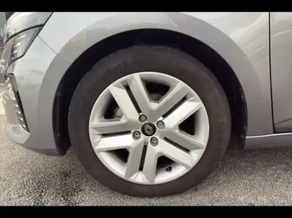 Photo 12 Renault Clio  1.0 TCe 90ch Evolution - 24