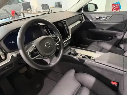 Photo 14 Volvo V60 Gén. II Ph1 NG2 Ultra Style Dark 5