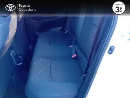 Photo 11 Toyota Yaris  116h Design 5p MC24
