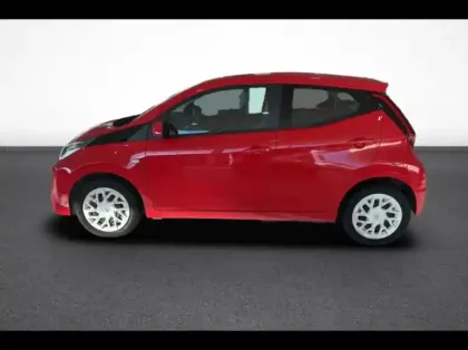 Photo 2 Toyota Aygo  1.0 VVT-i 72ch x-play 5p MY20