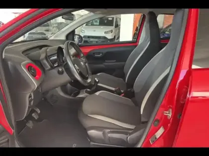 Photo 9 Toyota Aygo  1.0 VVT-i 72ch x-play 5p MY20