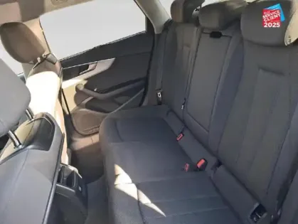 Photo 10 Audi A4  Avant 35 TFSI 150ch Business line S tronic 7