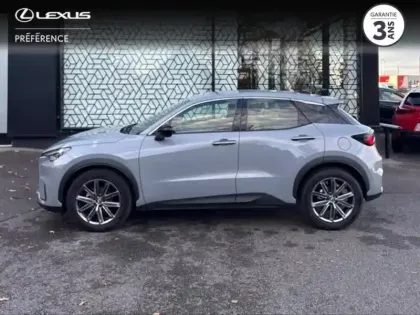 Photo 2 Lexus Lbx  1.5 136ch Elegant 2WD