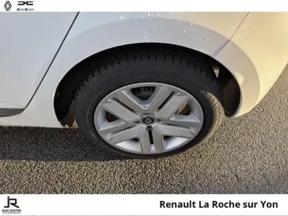 Photo 7 Renault Clio  1.5 Blue dCi 100ch Business 21N