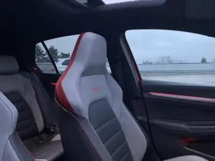 Photo 14 Volkswagen Golf  2.0 TSI 265ch GTI DSG7