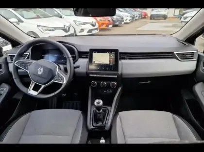 Photo 8 Renault Clio  1.5 dCi 100ch Evolution - 25