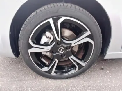 Photo 10 Opel Corsa  1.2 Turbo 130ch GS BVA8