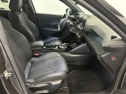 Photo 14 Peugeot 2008  1.2 PureTech 155ch S&S GT EAT8