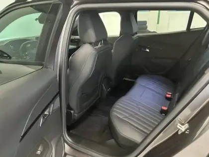 Photo 10 Peugeot 2008  1.2 PureTech 155ch S&S GT EAT8